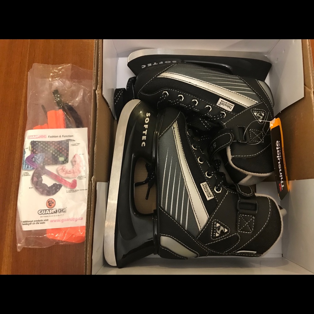 Jackson Ultimate Softec kids Ice Skates size 12